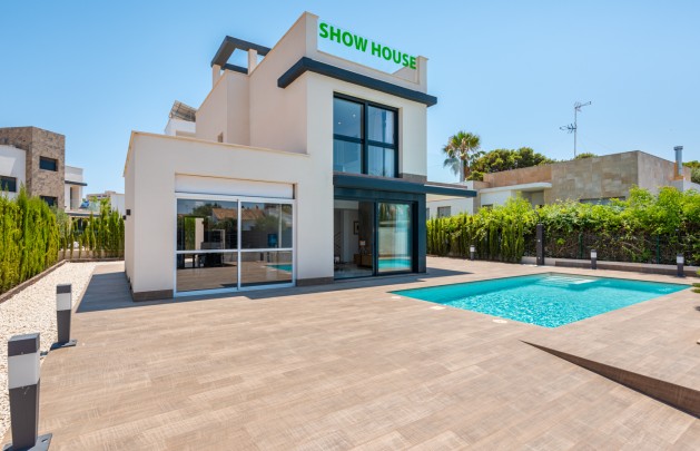 New Build - detached - Playa Paraiso