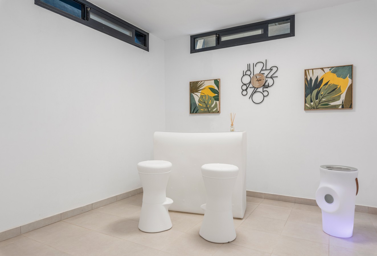 New Build - detached - Playa Paraiso