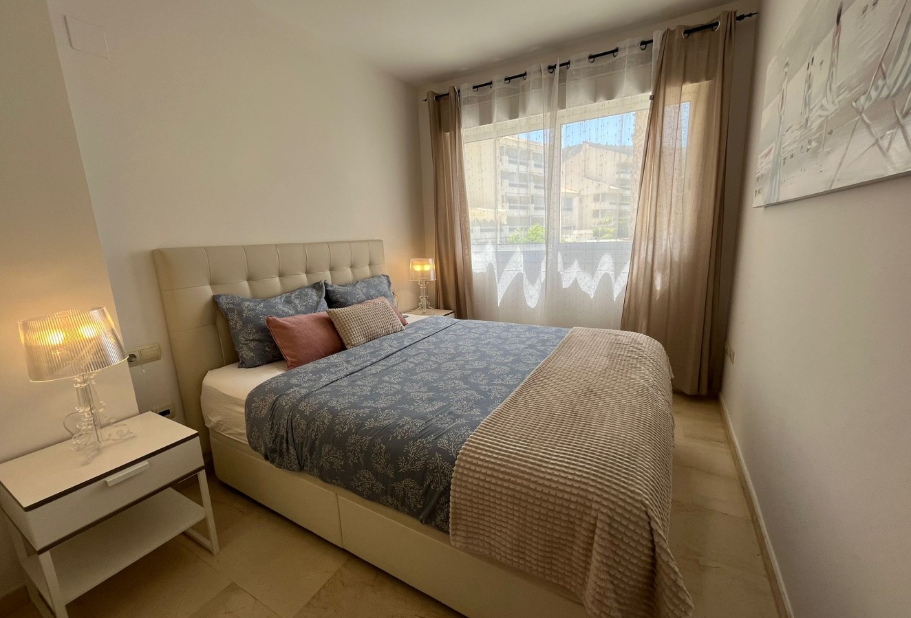 Alquiler a corto plazo - Apartamento / piso - Albir - Centro