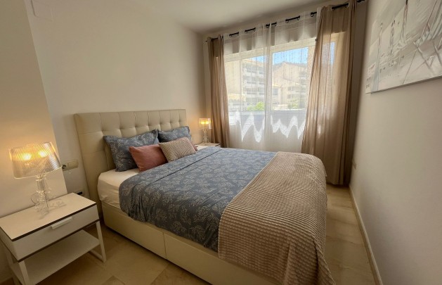 Alquiler a corto plazo - Apartamento / piso - Albir - Centro