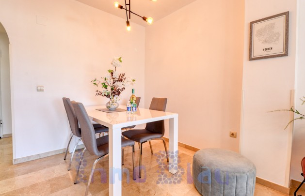 Alquiler a corto plazo - Apartamento / piso - Albir - Centro