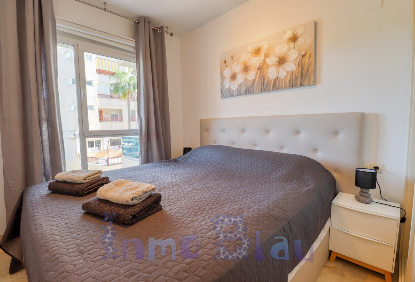 Alquiler a corto plazo - Apartamento / piso - Albir - Centro