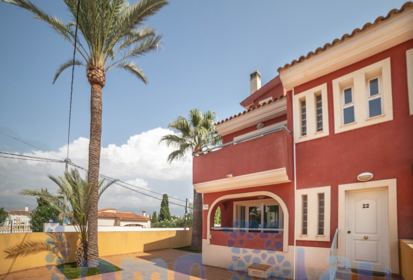 Alquiler a corto plazo - Bungalow - Albir - Urbanizacion
