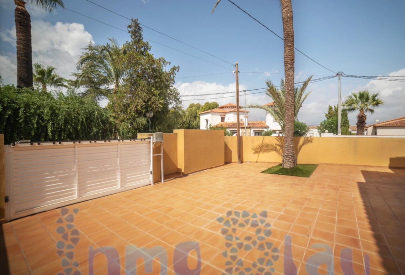 Alquiler a corto plazo - Bungalow - Albir - Urbanizacion