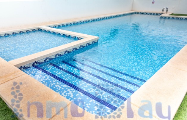 Alquiler a corto plazo - Bungalow - Albir - Urbanizacion