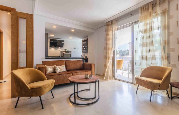 Alquiler a corto plazo - Apartamento / piso - Albir - Centro