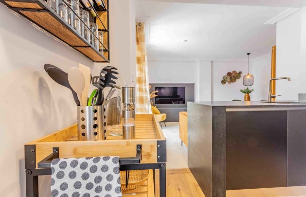 Alquiler a corto plazo - Apartamento / piso - Albir - Centro