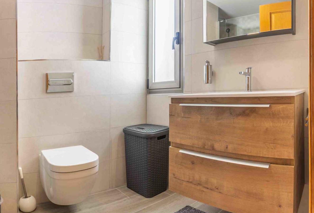 Alquiler a corto plazo - Apartamento / piso - Albir - Centro