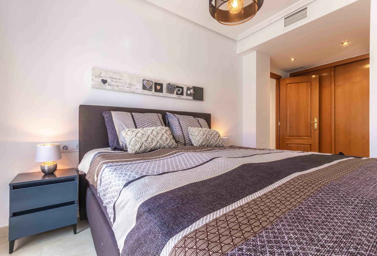 Alquiler a corto plazo - Apartamento / piso - Albir - Centro