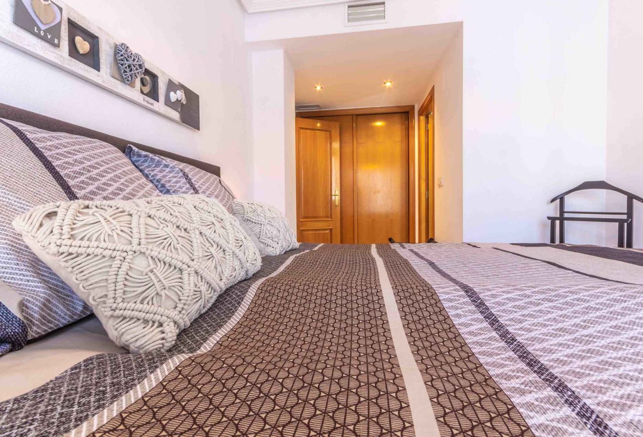 Alquiler a corto plazo - Apartamento / piso - Albir - Centro