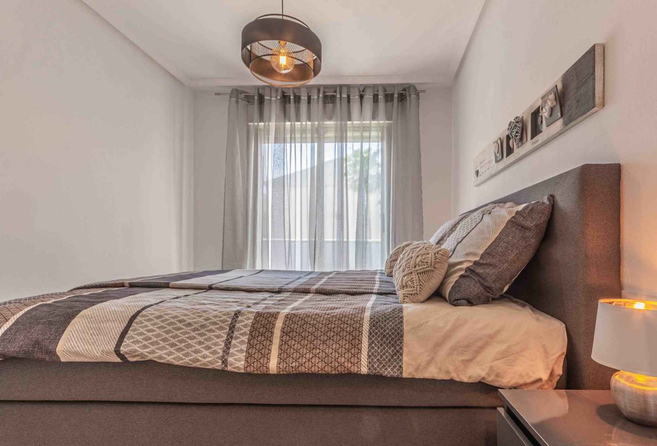 Alquiler a corto plazo - Apartamento / piso - Albir - Centro