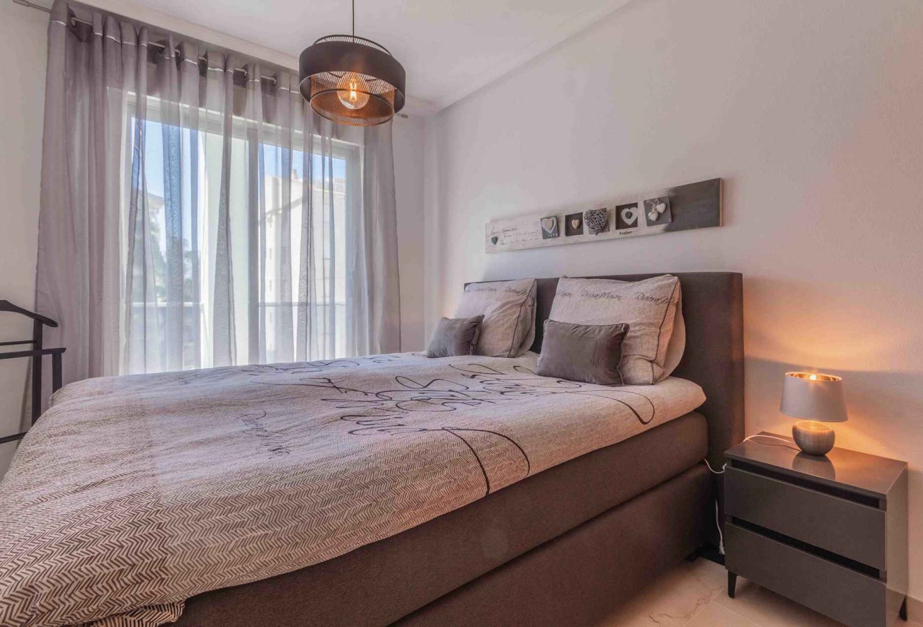 Alquiler a corto plazo - Apartamento / piso - Albir - Centro