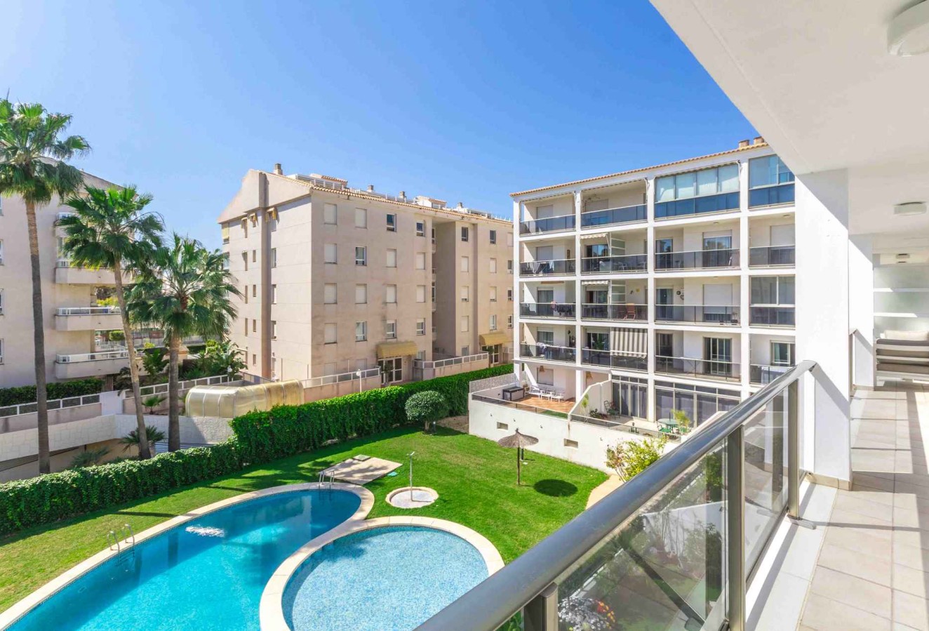 Alquiler a corto plazo - Apartamento / piso - Albir - Centro