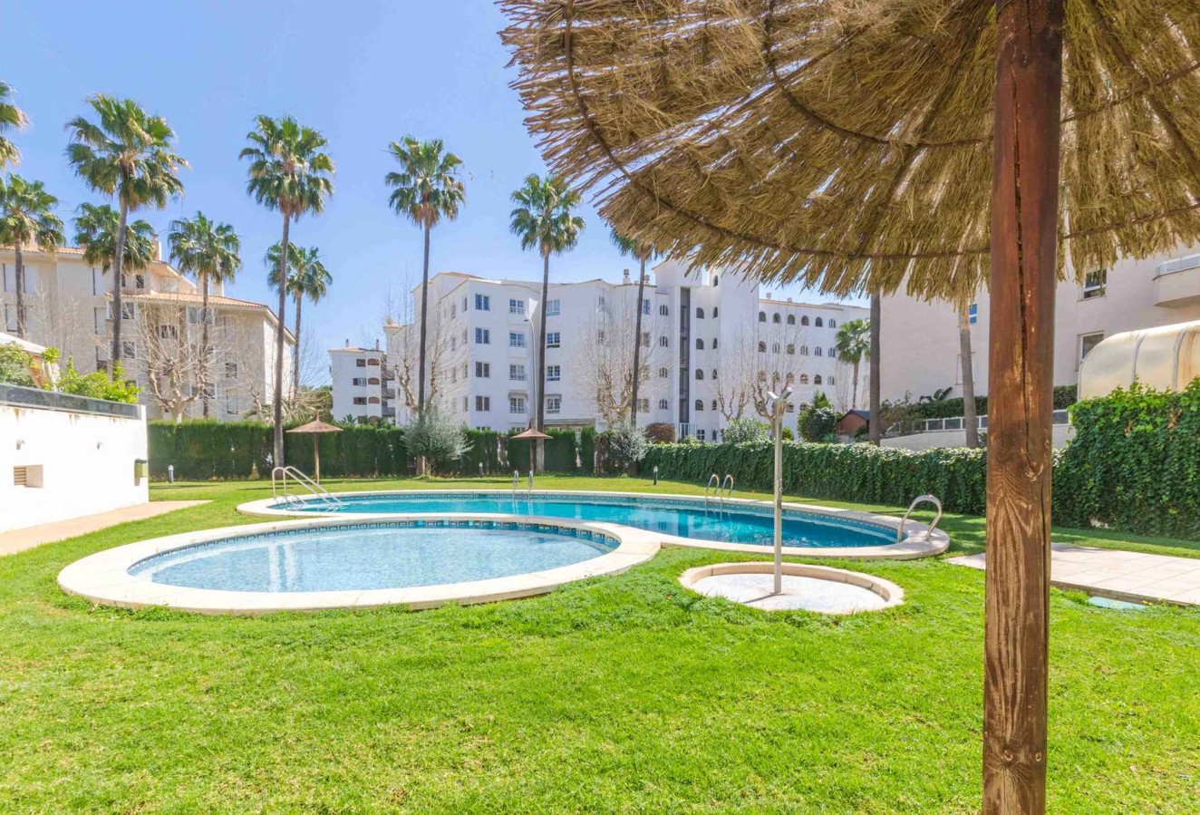 Alquiler a corto plazo - Apartamento / piso - Albir - Centro