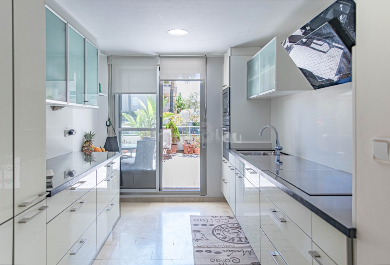 Reventa - Apartamento / piso - Albir - Centro