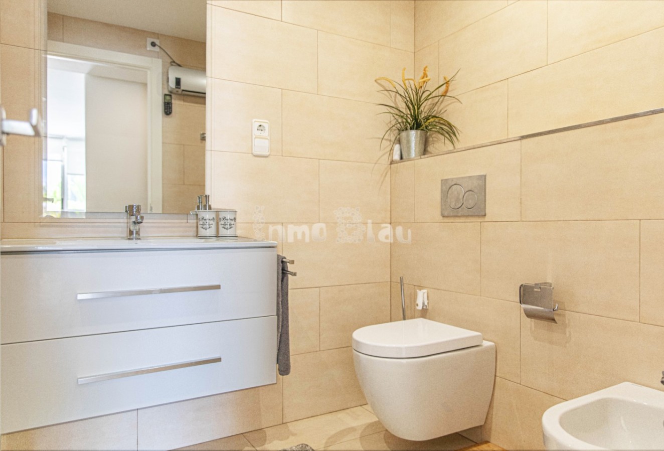 Reventa - Apartamento / piso - Albir - Centro