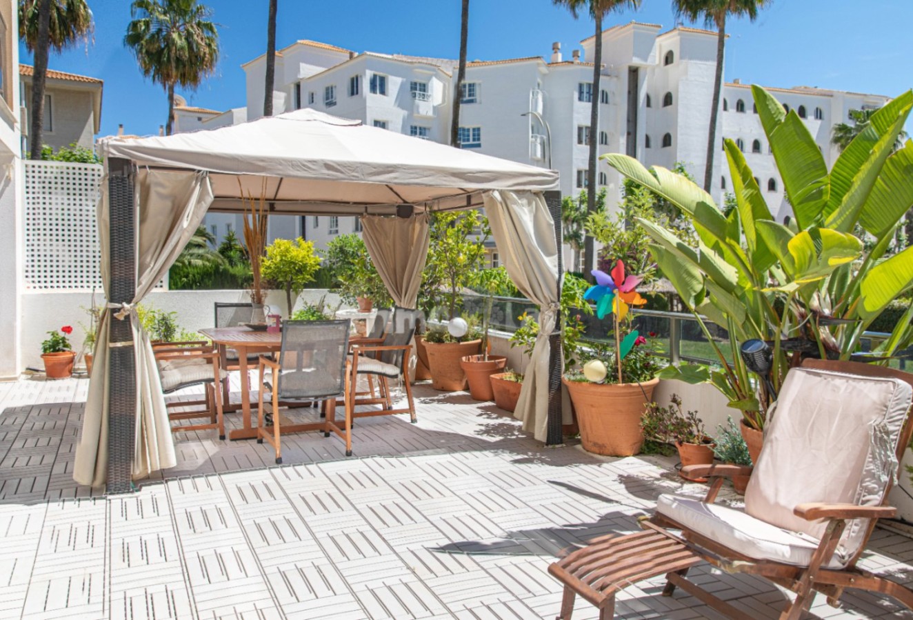 Reventa - Apartamento / piso - Albir - Centro