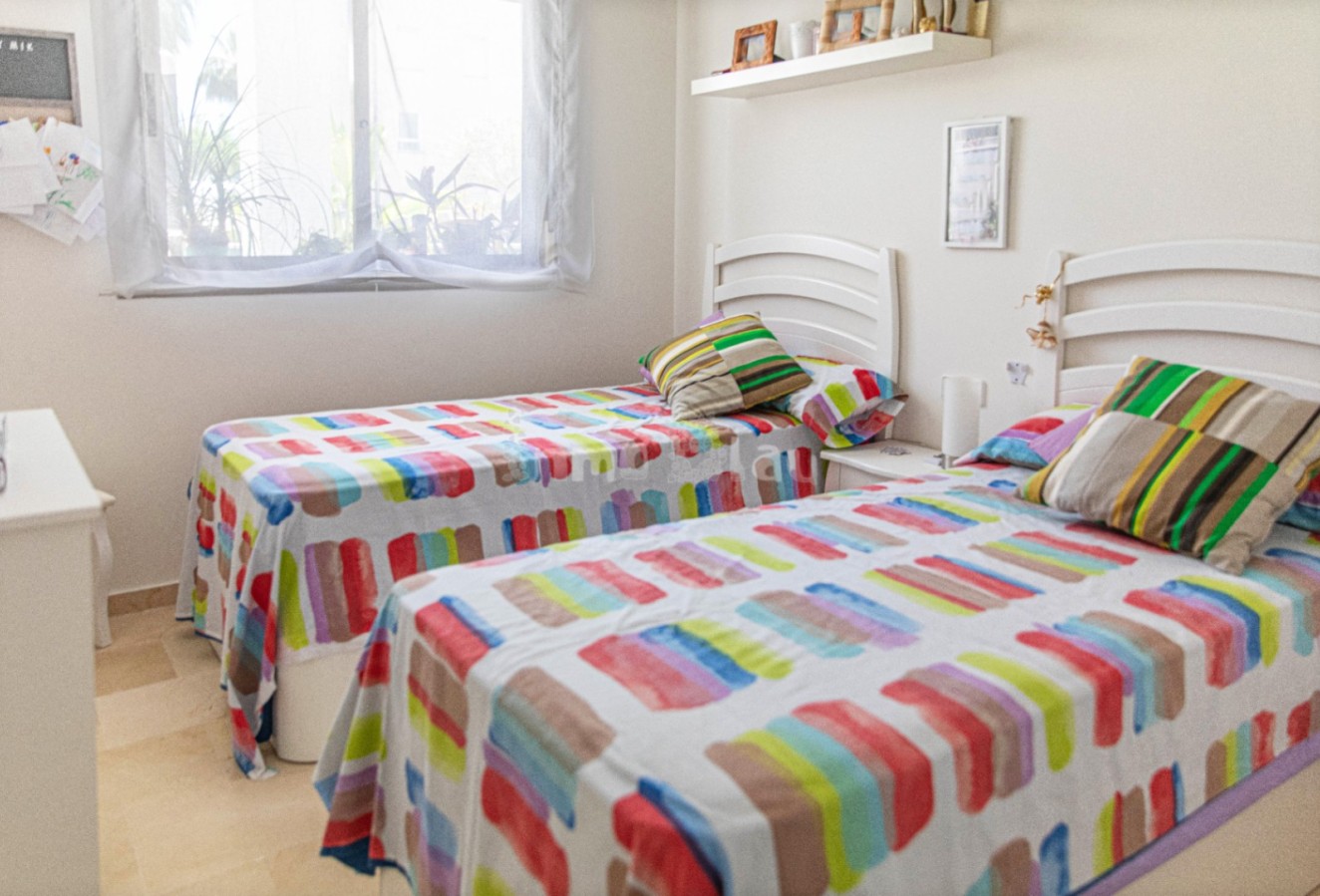 Reventa - Apartamento / piso - Albir - Centro
