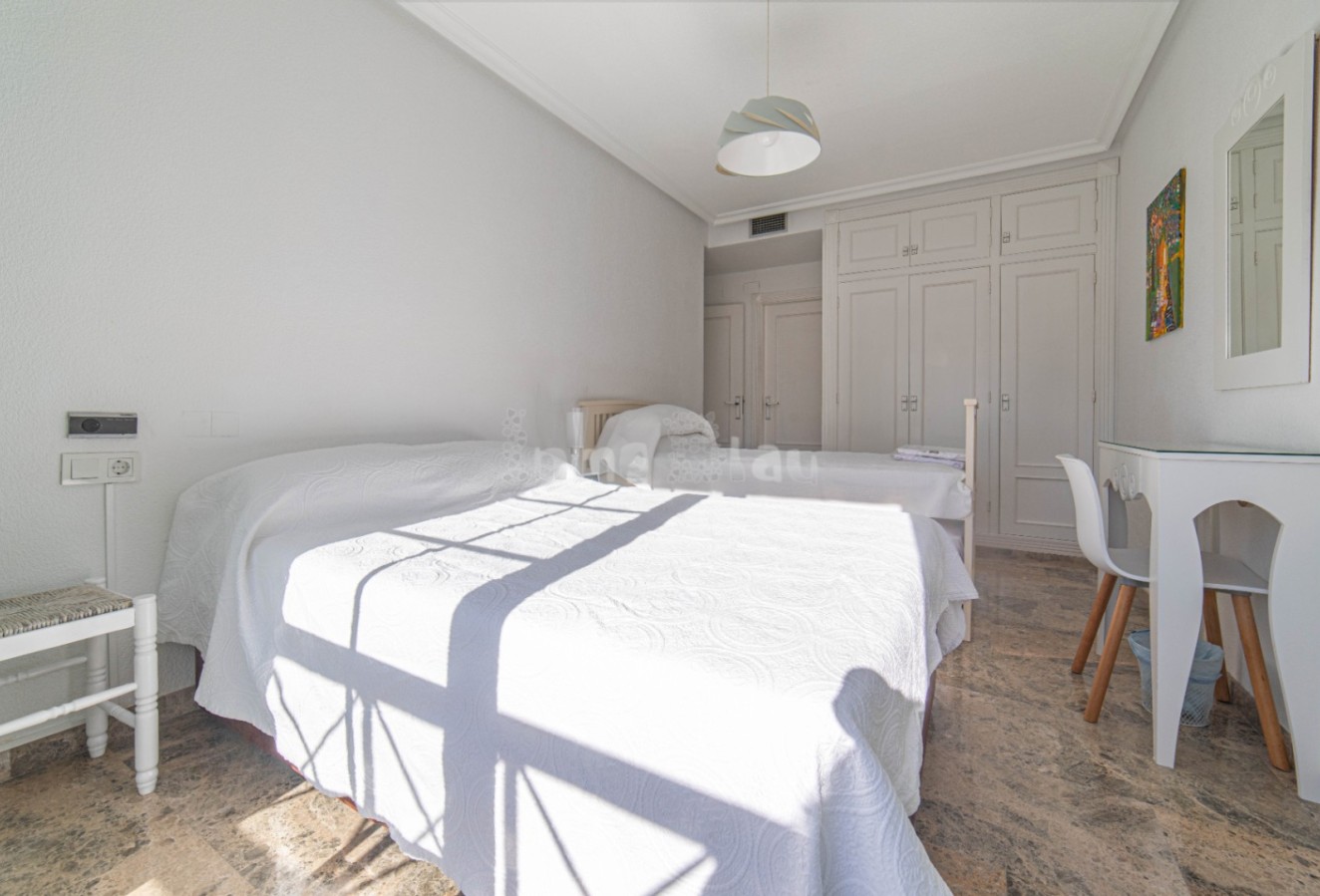Alquiler a corto plazo - Apartamento / piso - Albir - Centro