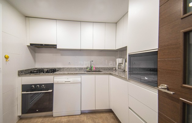 Alquiler a corto plazo - Apartamento / piso - Albir - Centro