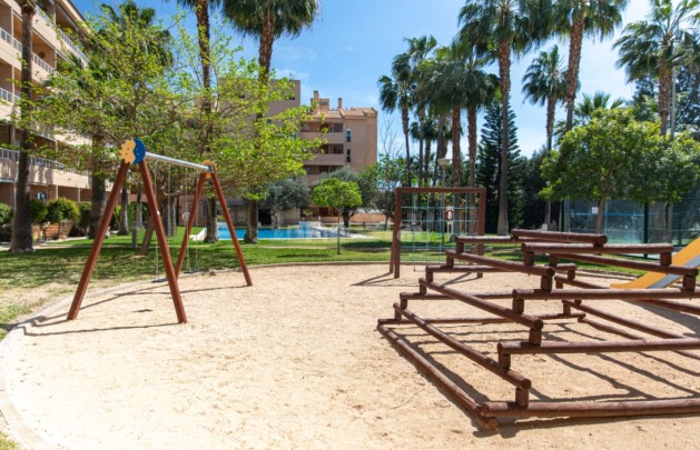 Alquiler a corto plazo - Apartamento / piso - Albir - Centro