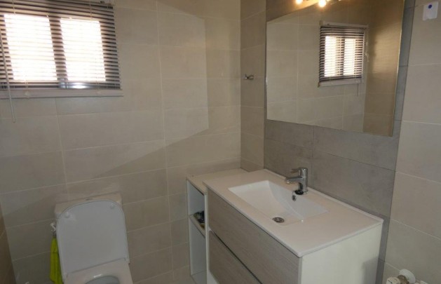 Resale - Bungalow - Albir - Centro
