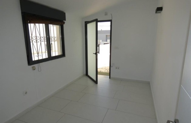 Resale - Bungalow - Albir - Centro