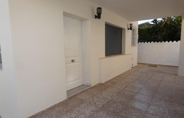Resale - Bungalow - Albir - Centro