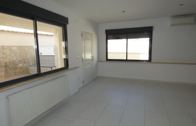 Resale - Bungalow - Albir - Centro