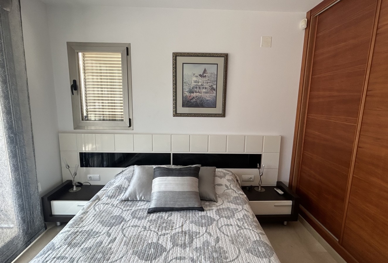 Alquiler a corto plazo - Apartamento / piso - Albir - Playa