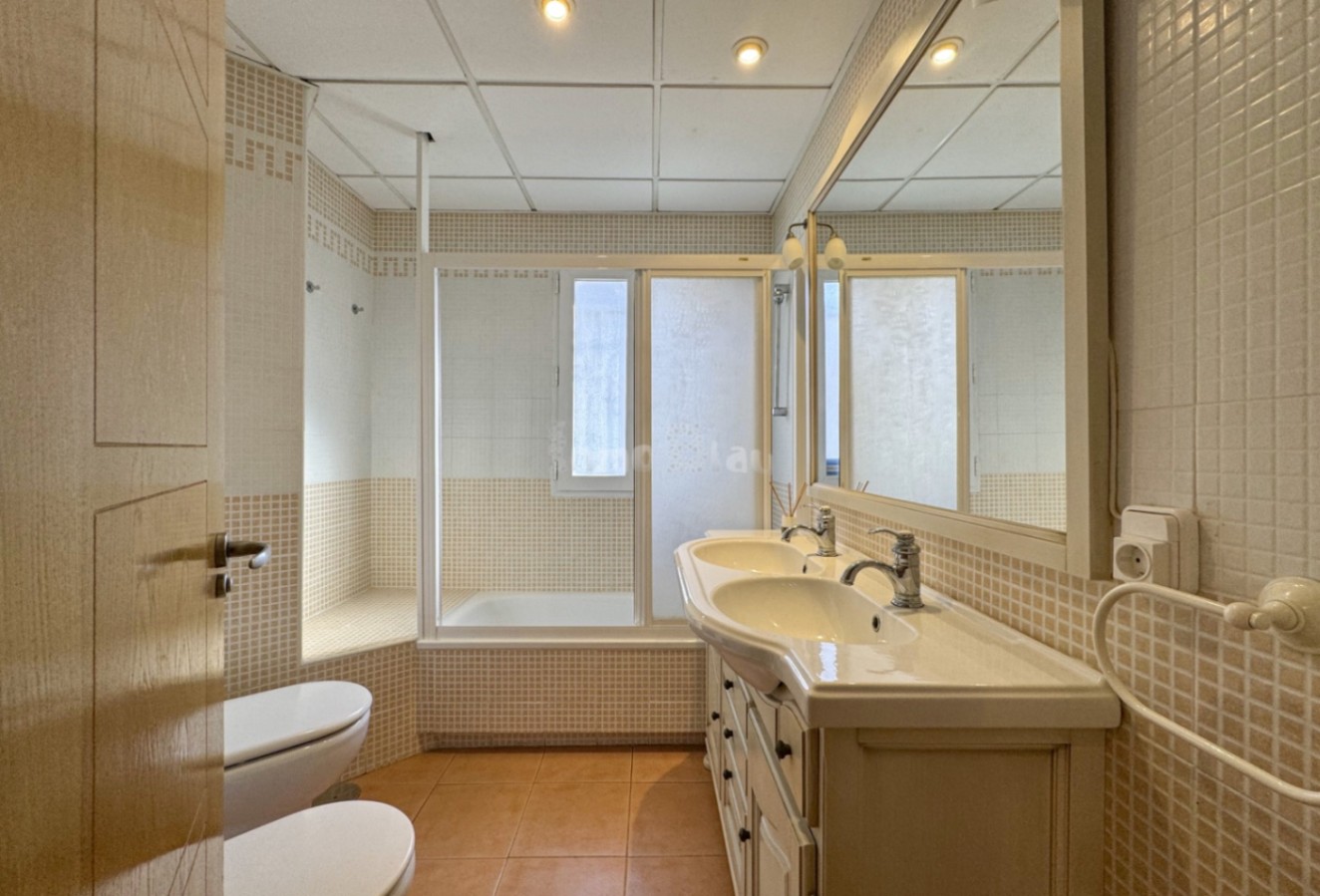 Alquiler a corto plazo - Apartamento / piso - Albir