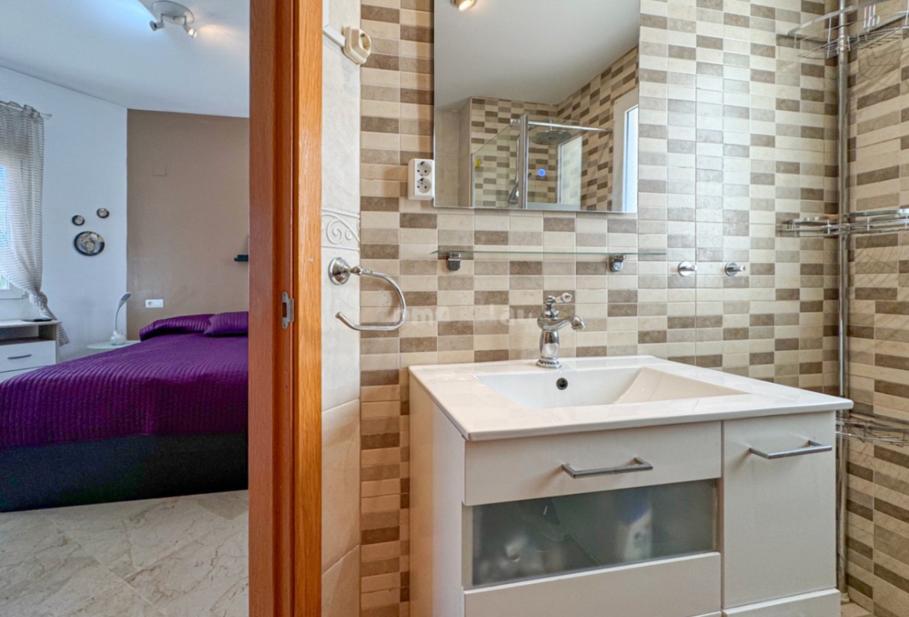 Alquiler a corto plazo - Apartamento / piso - Albir