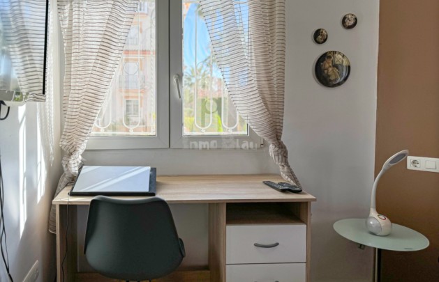 Alquiler a corto plazo - Apartamento / piso - Albir