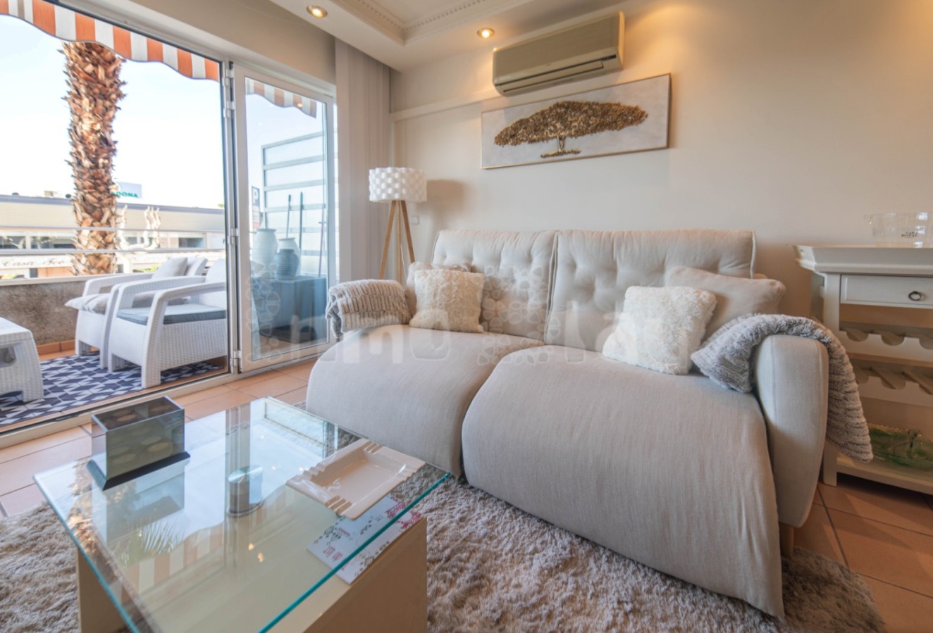 Alquiler a corto plazo - Apartamento / piso - Albir - Centro