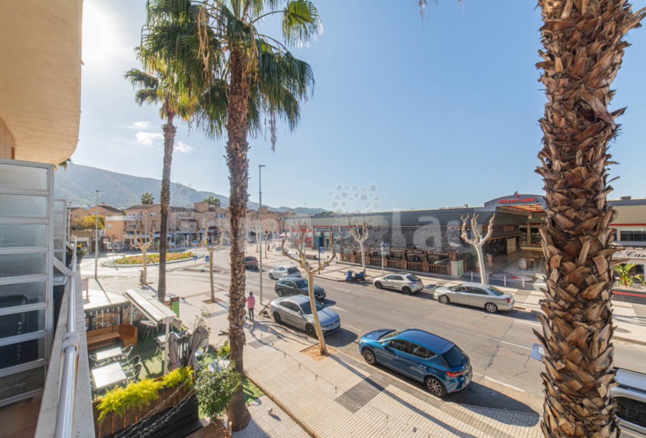 Alquiler a corto plazo - Apartamento / piso - Albir - Centro