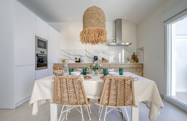Alquiler a corto plazo - Apartamento / piso - Albir - Centro