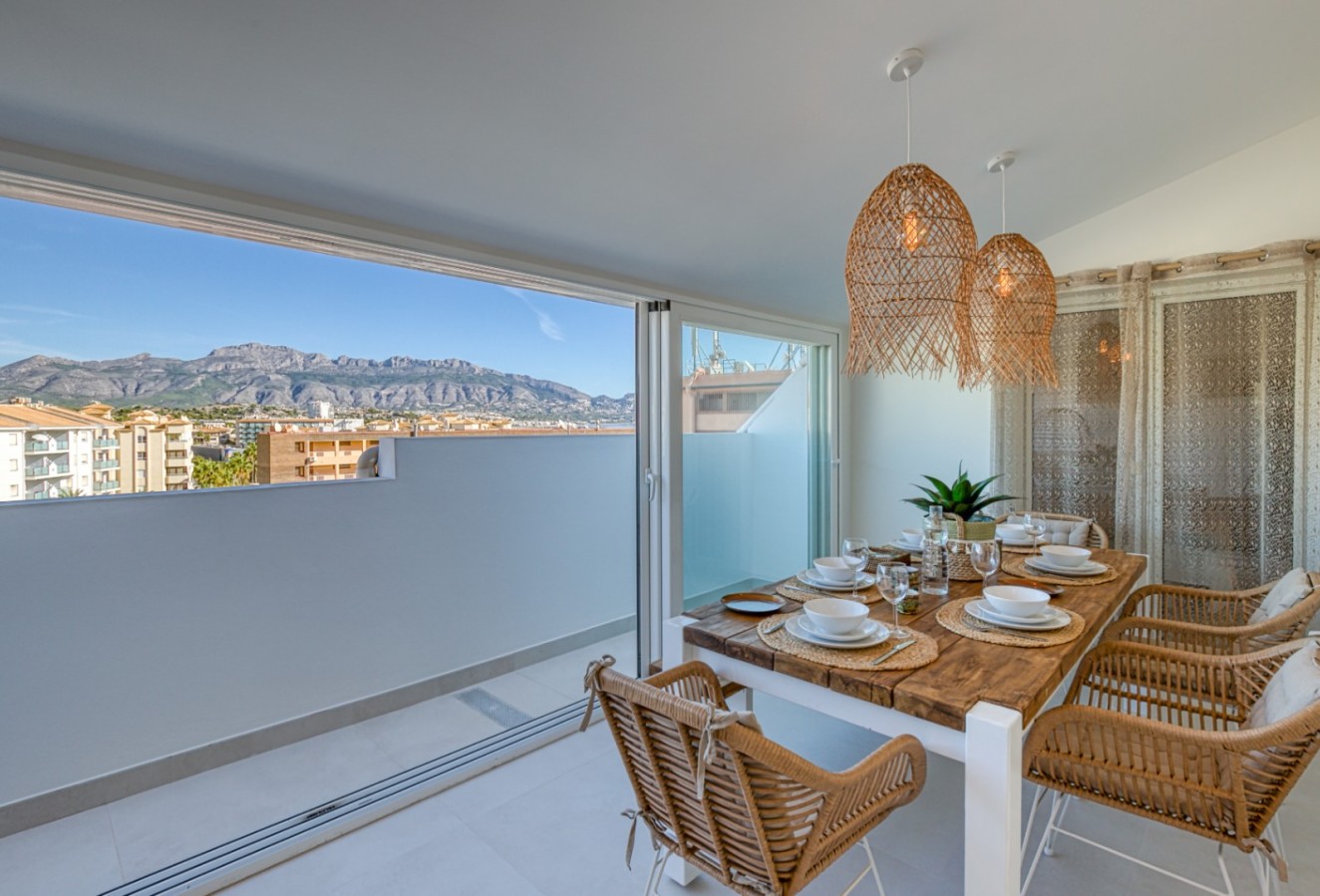 Alquiler a corto plazo - Apartamento / piso - Albir - Centro