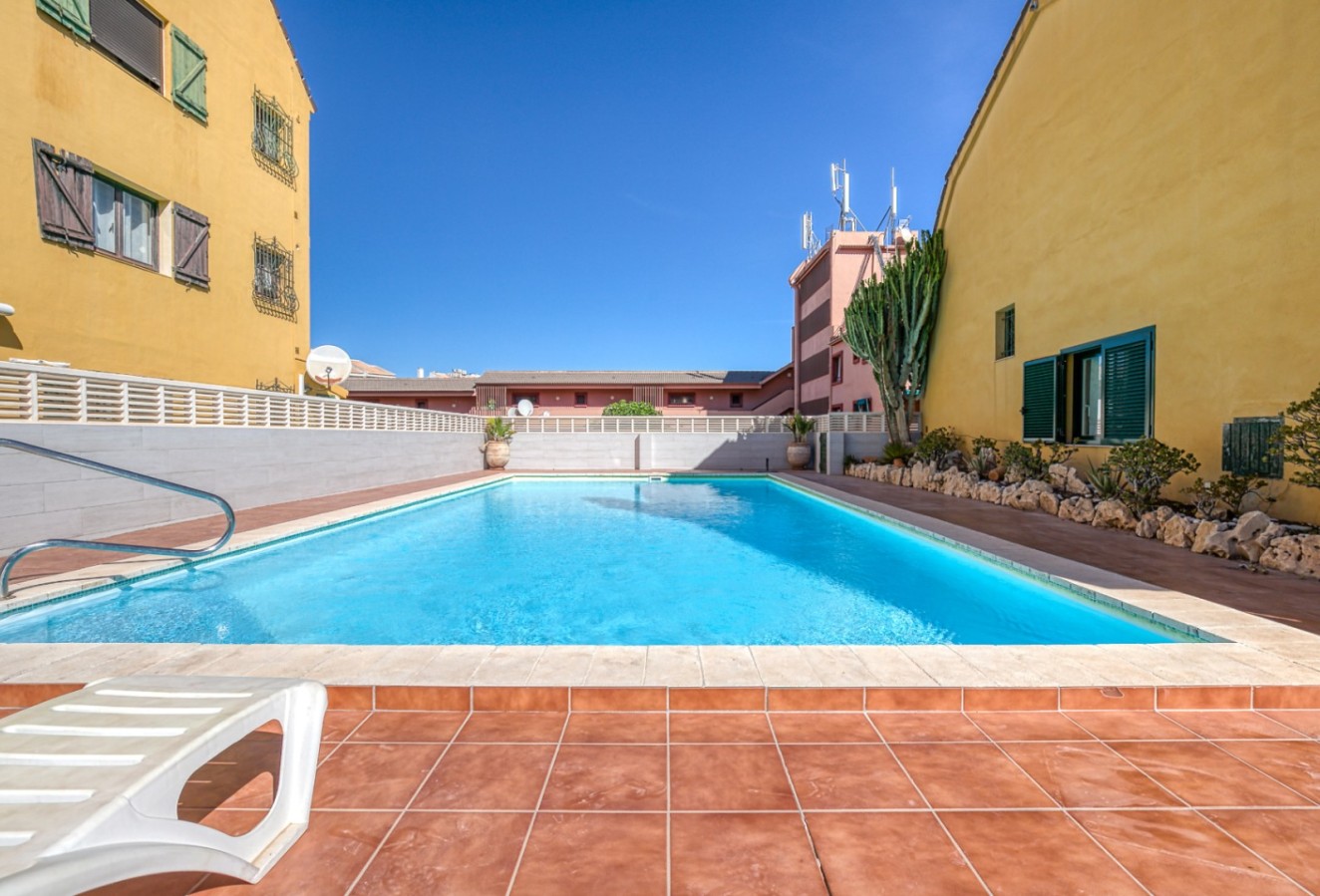 Alquiler a corto plazo - Apartamento / piso - Albir - Centro