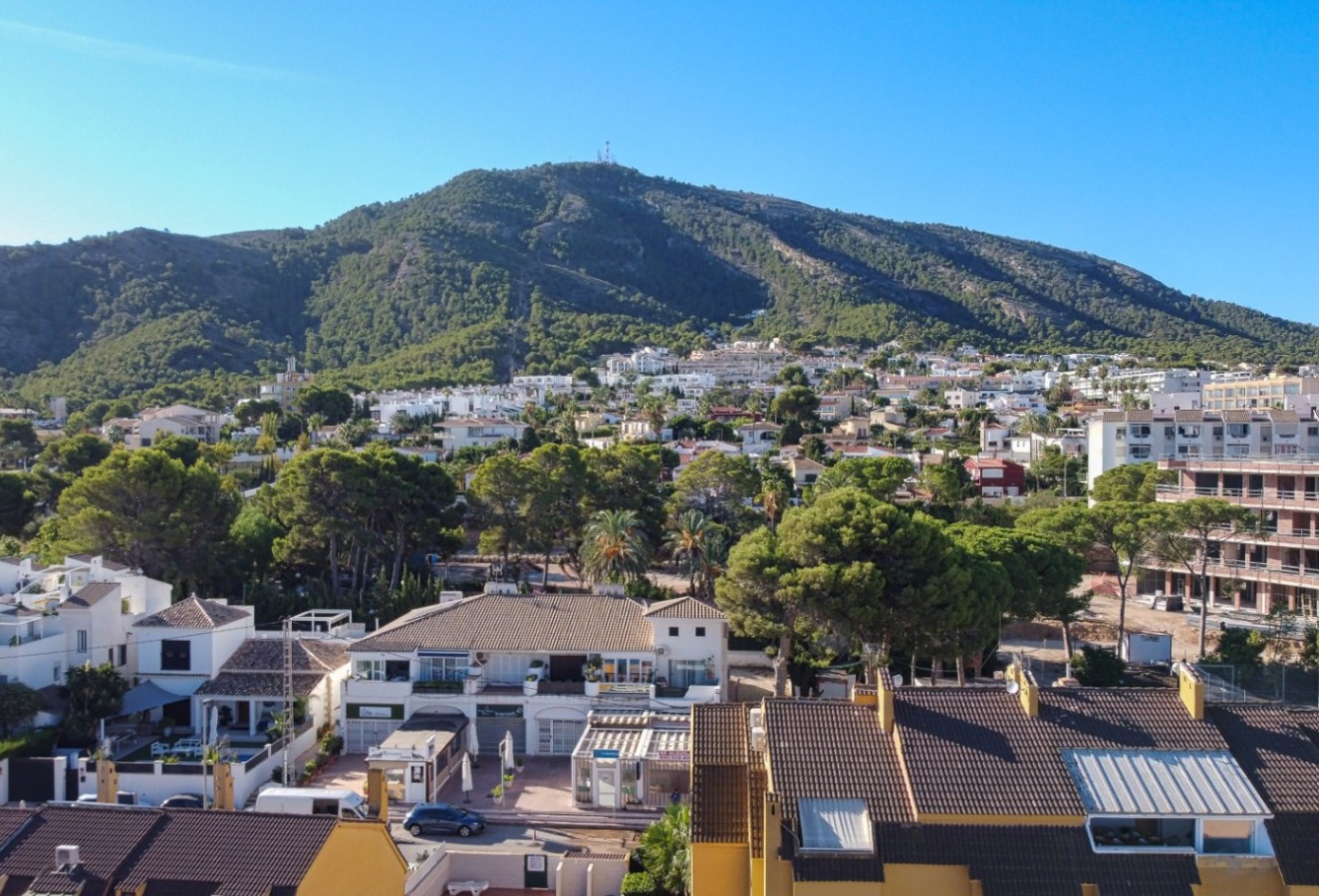 Alquiler a corto plazo - Apartamento / piso - Albir - Centro