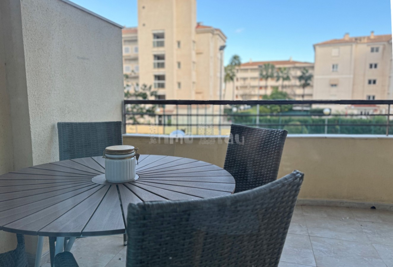 Alquiler a corto plazo - Apartamento / piso - Albir - Centro