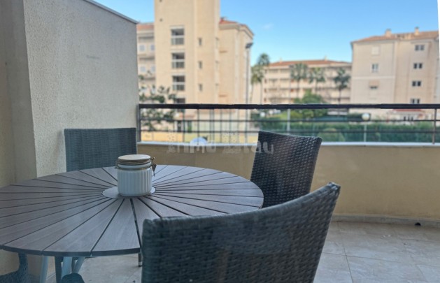 Alquiler a corto plazo - Apartamento / piso - Albir - Centro