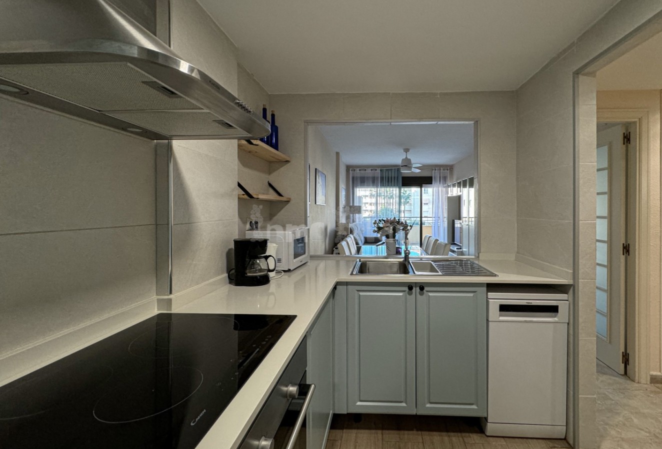 Alquiler a corto plazo - Apartamento / piso - Albir - Centro