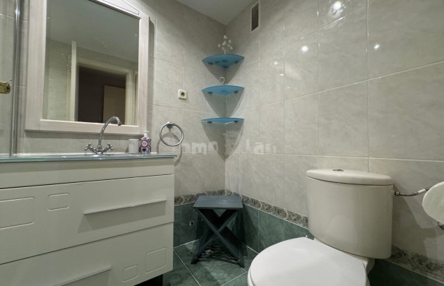 Alquiler a corto plazo - Apartamento / piso - Albir - Centro