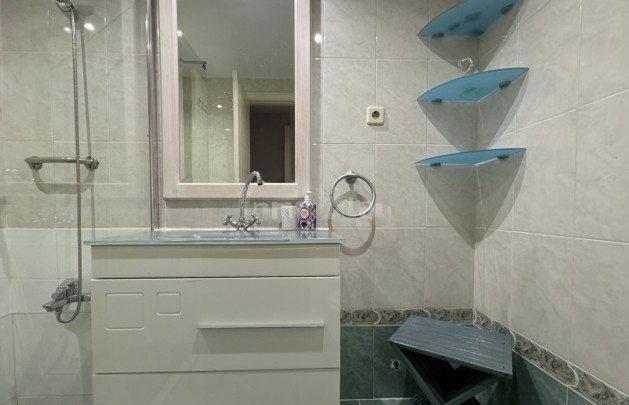 Alquiler a corto plazo - Apartamento / piso - Albir - Centro