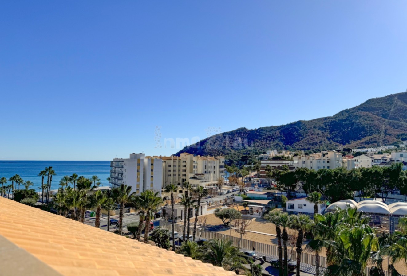 Alquiler a corto plazo - Ático - Albir