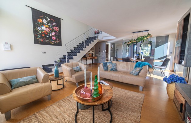Alquiler a corto plazo - Villa - Albir
