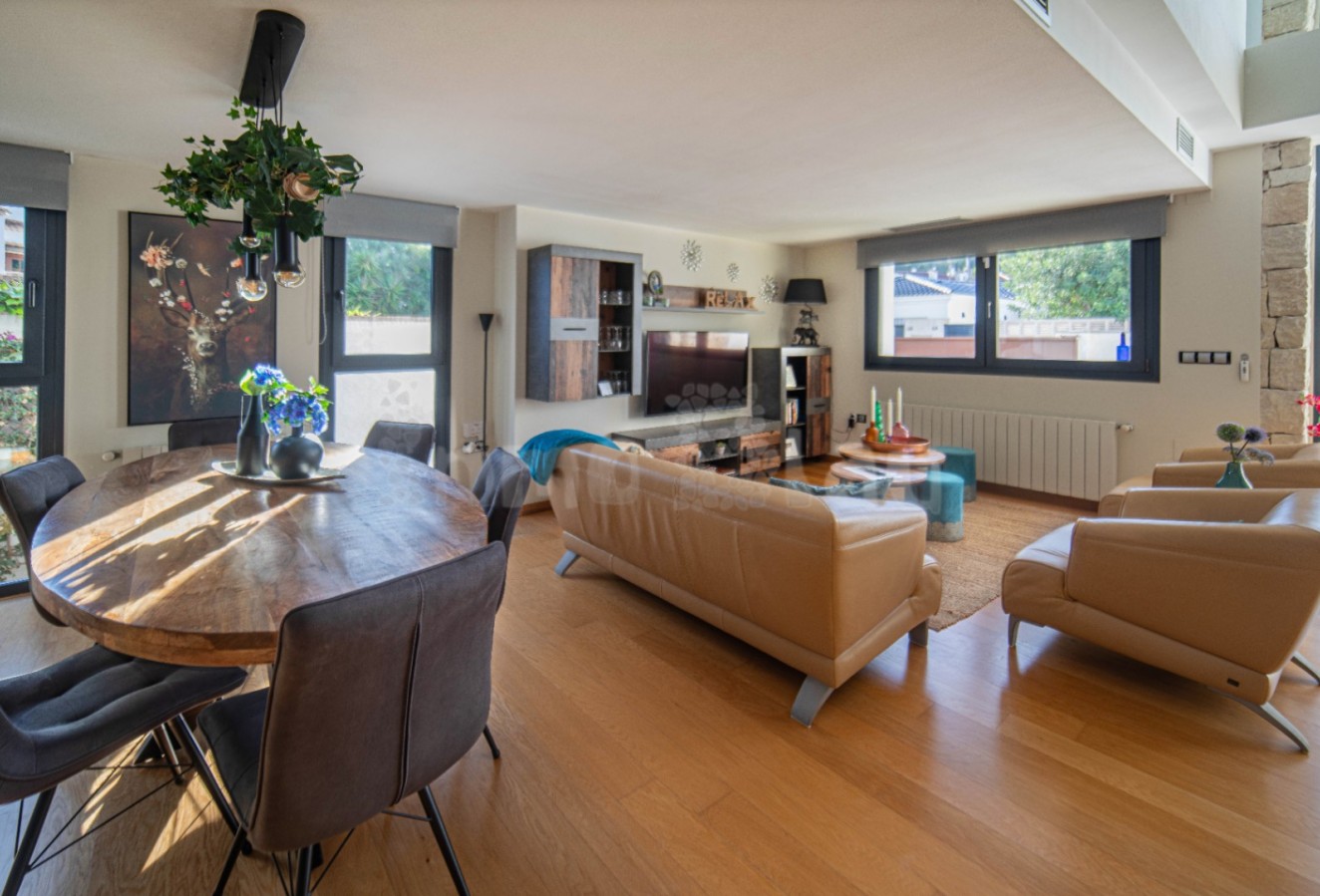 Alquiler a corto plazo - Villa - Albir