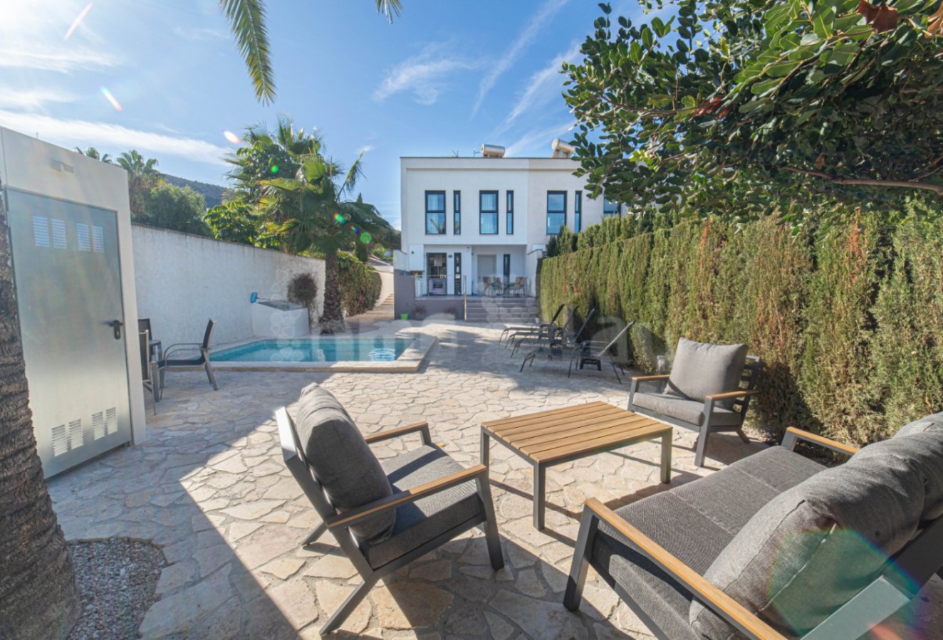 Alquiler a corto plazo - Villa - Albir