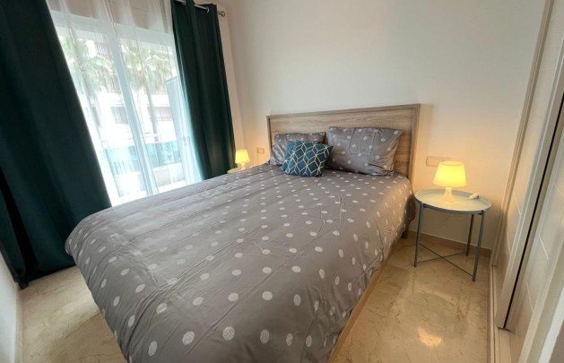 Alquiler a corto plazo - Apartamento / piso - Albir - Centro
