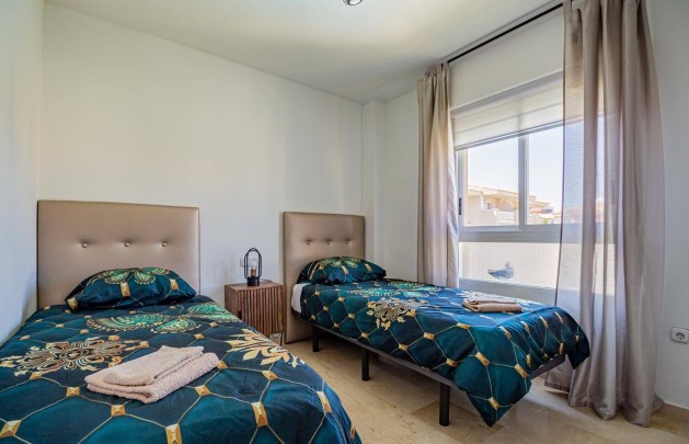 Resale - Apartment / flat - Albir - Centro